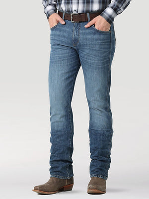 Wrangler® Retro® Slim Straight Jean